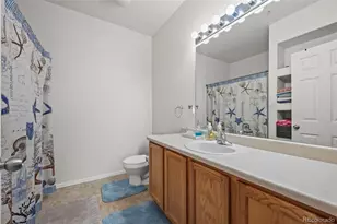 5255 Memphis St, Denver, CO 80239 - Photo 16