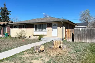 1720 Del Mar Pkwy, Aurora, CO 80010 - Photo 2