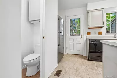 10212 W Dartmouth Avenue, Denver, CO 80227 - Photo 12