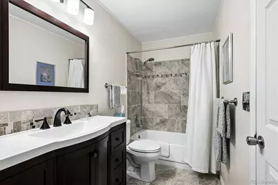 7640 E Gunnison Place, Denver, CO 80231 - Photo 16