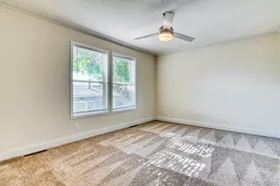 3405 Sinton Rd, Colorado Springs, CO 80907 - Photo 16