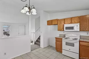 845 Madison Way, Bennett, CO 80102 - Photo 10