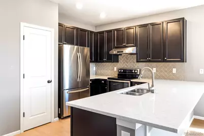 10899 E 25th Drive, Aurora, CO 80010 - Photo 6