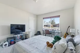 811 Ursula St, Aurora, CO 80011 - Photo 38