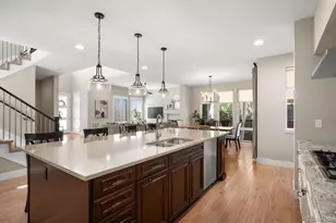 7945 E Prairie Meadow Dr, Denver, CO 80238 - Photo 12