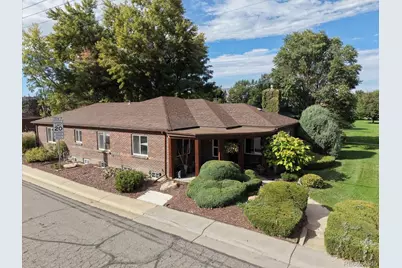 2901 Monaco Parkway, Denver, CO 80207 - Photo 2