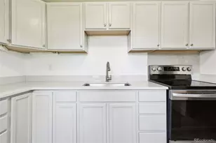 180 S Lamar St, Lakewood, CO 80226 - Photo 10