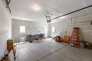 1263 N Akron St, Aurora, CO 80010 - Photo 30