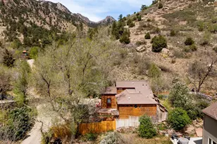 186 Baldwin Cir, Eldorado Springs, CO 80025 - Photo 8