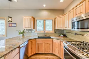 1813 Stellar Dr, Silverthorne, CO 80498 - Photo 8