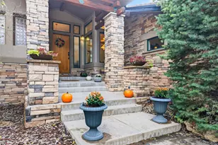 218 Hidden Valley Ln, Castle Rock, CO 80108 - Photo 4