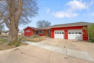 662 Ash Ave, Akron, CO 80720 - Photo 1