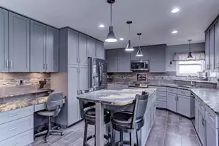 11246 W Coal Mine Dr, Littleton, CO 80127 - Photo 8