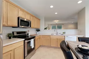 10701 Durango Pl, Longmont, CO 80504 - Photo 8