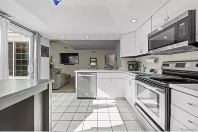 2101 S Victor Street #B, Aurora, CO 80014 - Photo 10