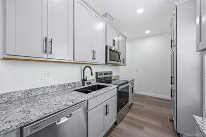 360 W Stanford Avenue, Englewood, CO 80110 - Photo 8