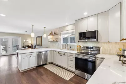 805 W Peakview Circle, Littleton, CO 80120 - Photo 16