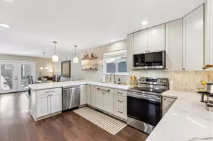 805 W Peakview Cir, Littleton, CO 80120 - Photo 16