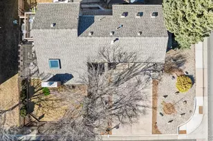 805 W Peakview Cir, Littleton, CO 80120 - Photo 36