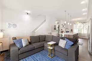 5666 W 10th Pl, Denver, CO 80214 - Photo 16