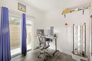 5666 W 10th Pl, Denver, CO 80214 - Photo 12