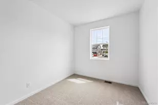 4385 Elkwood Ct, Johnstown, CO 80534 - Photo 12