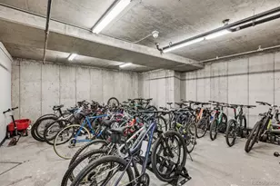 5677 S Park Pl, Greenwood Village, CO 80111 - Photo 16