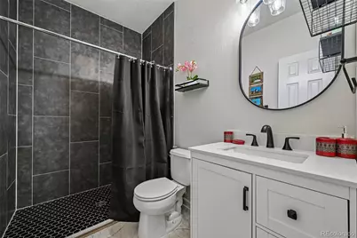 247 N Coolidge Way, Aurora, CO 80018 - Photo 38