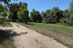 3608 SE Frontage Rd, Johnstown, CO 80534 - Photo 4