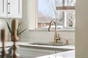 2901 Niagara St, Denver, CO 80207 - Photo 14