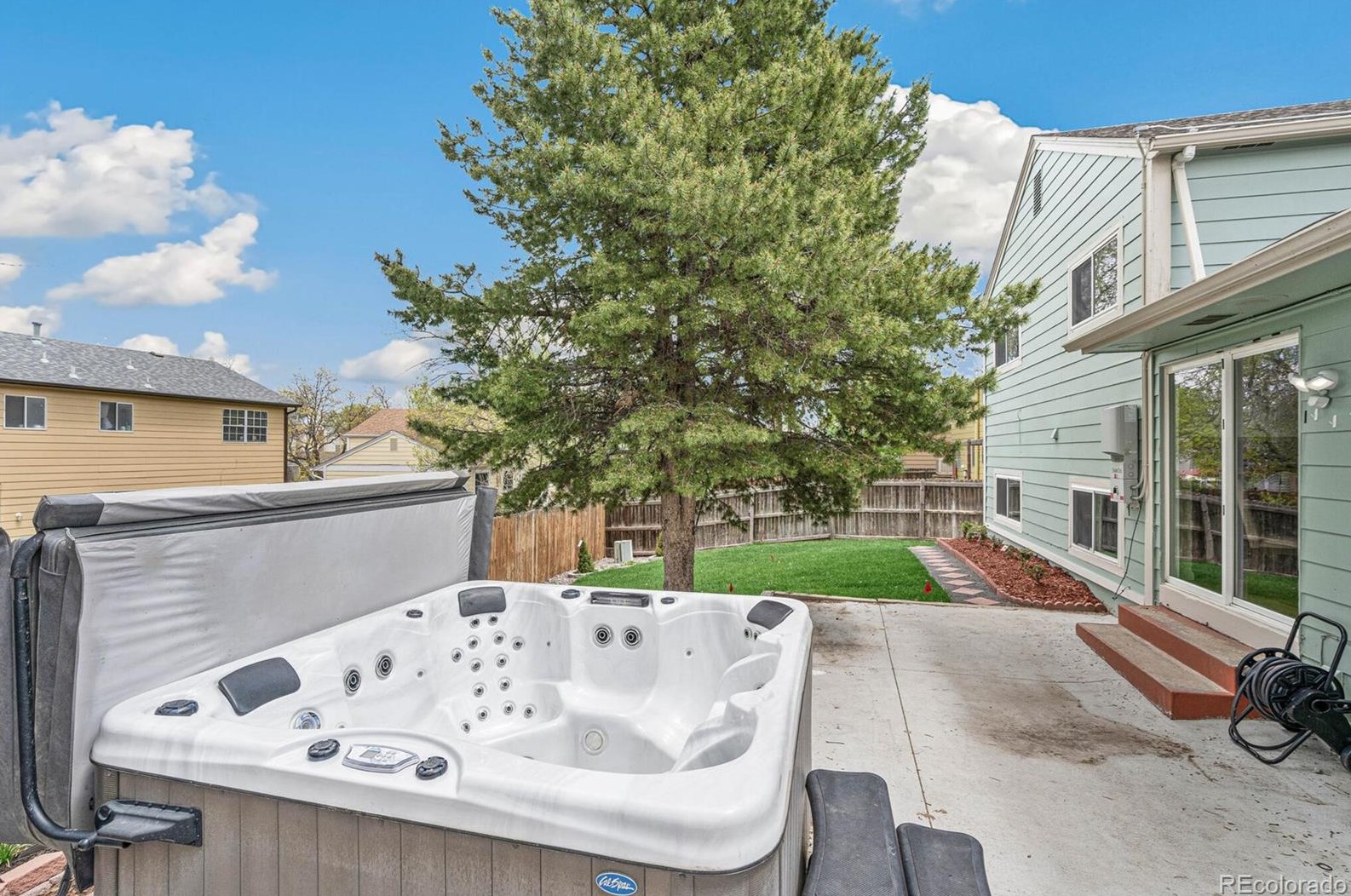 14857 Wesley Ave, Denver CO  80014-2540 exterior