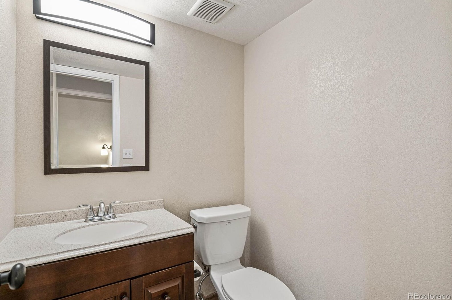 14857 Wesley Ave, Denver CO  80014-2540 exterior