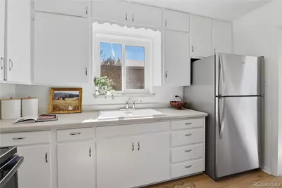 2592 S Uno Way, Denver, CO 80219 - Photo 12