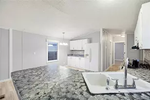 5435 Riverdale Ave, Denver, CO 80229 - Photo 10