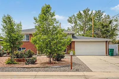 933 Newcombe Street, Lakewood, CO 80215 - Photo 2