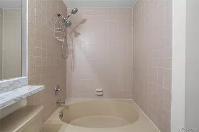 910 S Walden Street #206, Aurora, CO 80017 - Photo 8