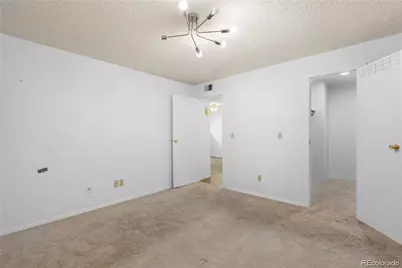 910 S Walden Street #206, Aurora, CO 80017 - Photo 10