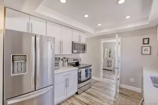 1070 Urban St, Lakewood, CO 80401 - Photo 8