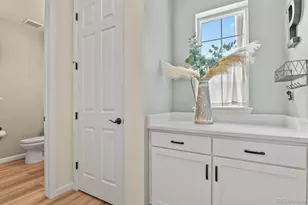 208 S Waterloo St, Aurora, CO 80018 - Photo 16