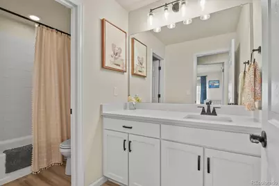 208 S Waterloo Street, Aurora, CO 80018 - Photo 28