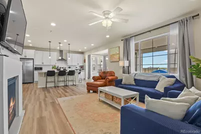 208 S Waterloo Street, Aurora, CO 80018 - Photo 12