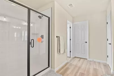 208 S Waterloo Street, Aurora, CO 80018 - Photo 22