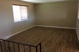 13198 Mercury Dr, Lone Tree, CO 80124 - Photo 4