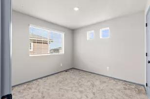 231 S Old Hammer Ct, Aurora, CO 80018 - Photo 34