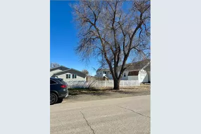 258 S Sherman Street, Byers, CO 80103 - Photo 2
