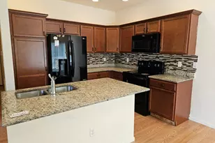 1614 Granby Way, Aurora, CO 80011 - Photo 6