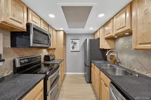 8225 Fairmount Dr, Denver, CO 80247 - Photo 10