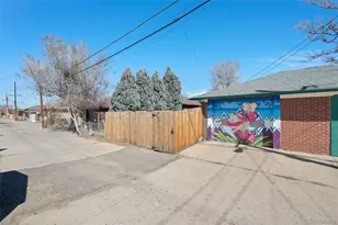 3653 Forest St, Denver, CO 80207 - Photo 24