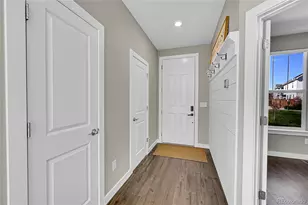 7599 S Zante Ct, Aurora, CO 80016 - Photo 6