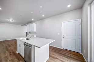 616 Wagon Wheel Wy, Bennett, CO 80102 - Photo 8